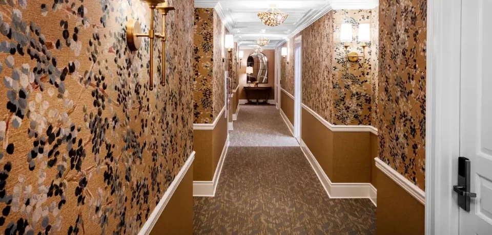 Perhotelan & Pariwisata